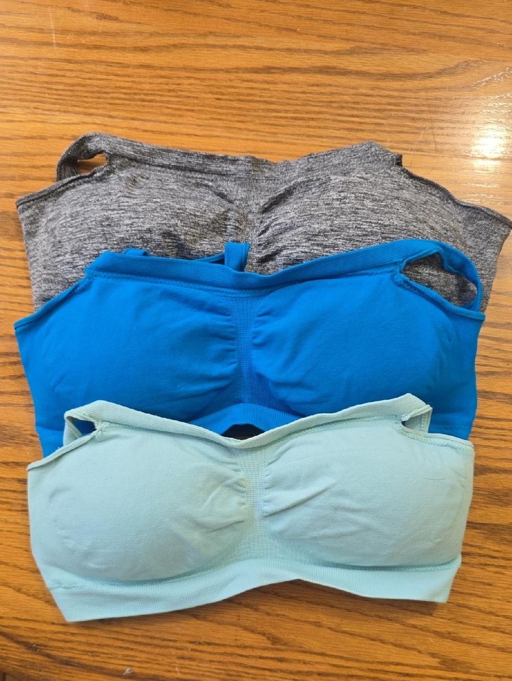 Hanes Seamless Sports Bra Trio in Mint, Bright Blue & Heather Gray